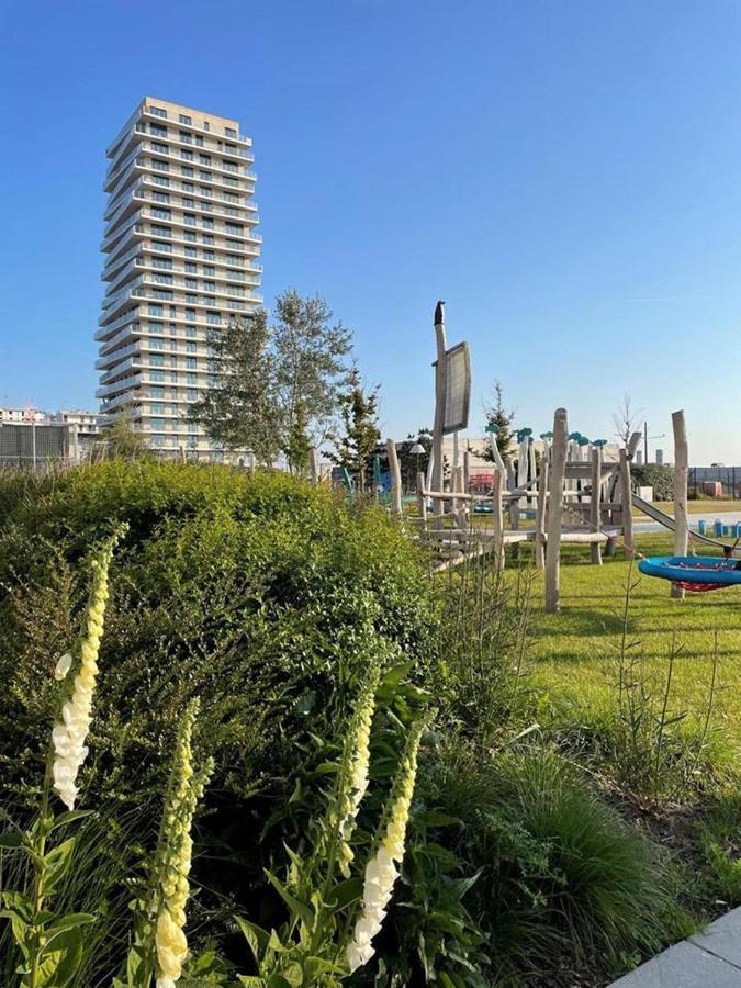 Central Park Tower Sea View Residence With Pool And Gym Oostende Ngoại thất bức ảnh